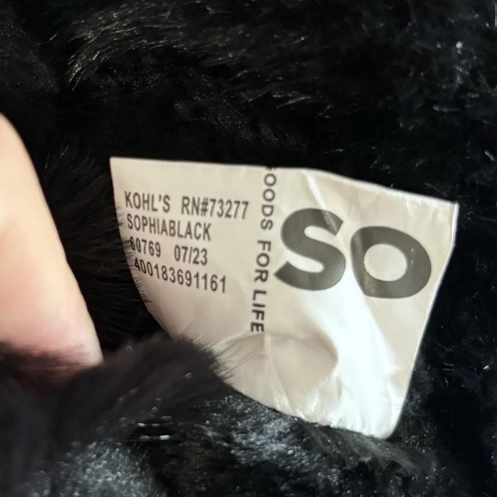 SO Kohl's Youth Girl's Size 4 Sophia Black Winter Boots with Faux Fur Trim NWOT